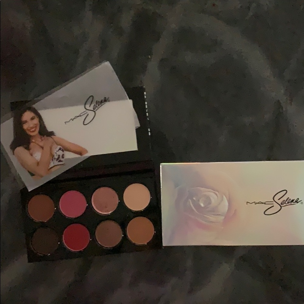 M•A•C Selena 25th anniversary eyeshadow palette - Picture 5 of 6